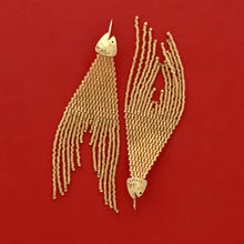 Load image into Gallery viewer, Gold Fish Beaded Earrings (Small fish head)
